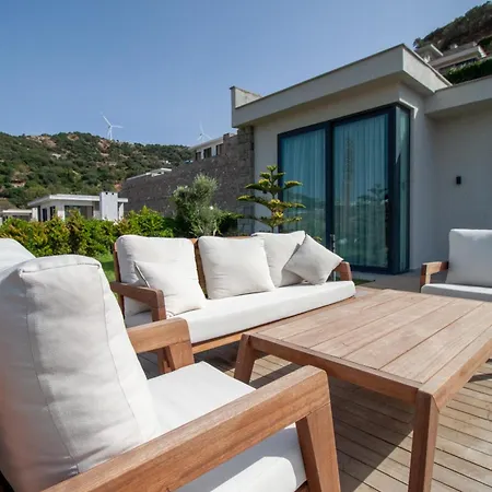Loca 2 Yalikavak'ta Ultra Luex Tatil Deneyimi Bodrum