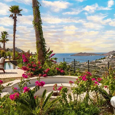 Loca 2 Yalikavak'ta Ultra Luex Tatil Deneyimi Bodrum
