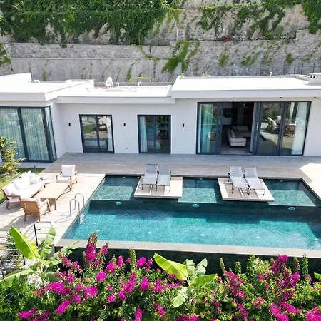 Loca 2 Yalikavak'ta Ultra Luex Tatil Deneyimi * Bodrum